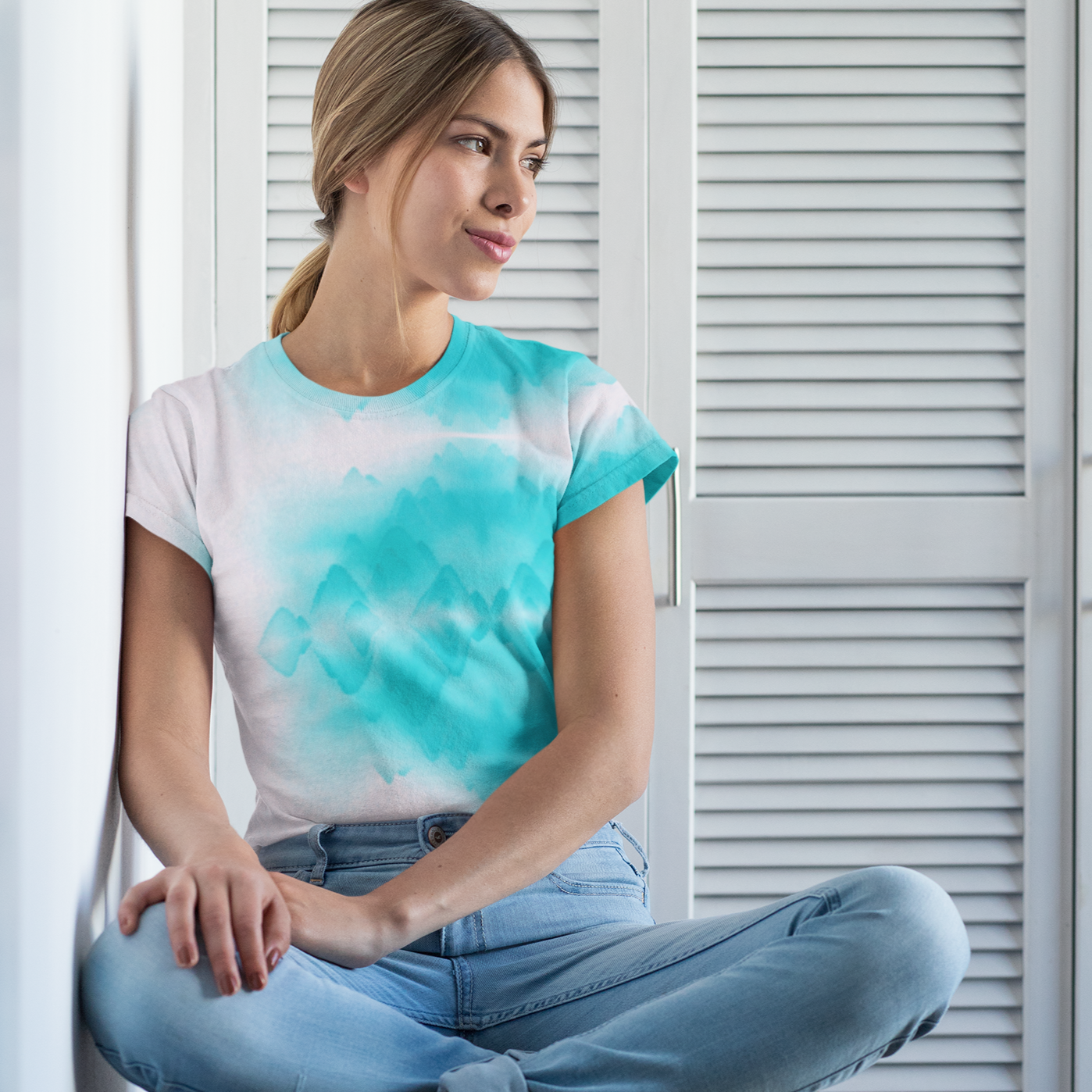 Reflection Mountains Teal Women's T-shirt