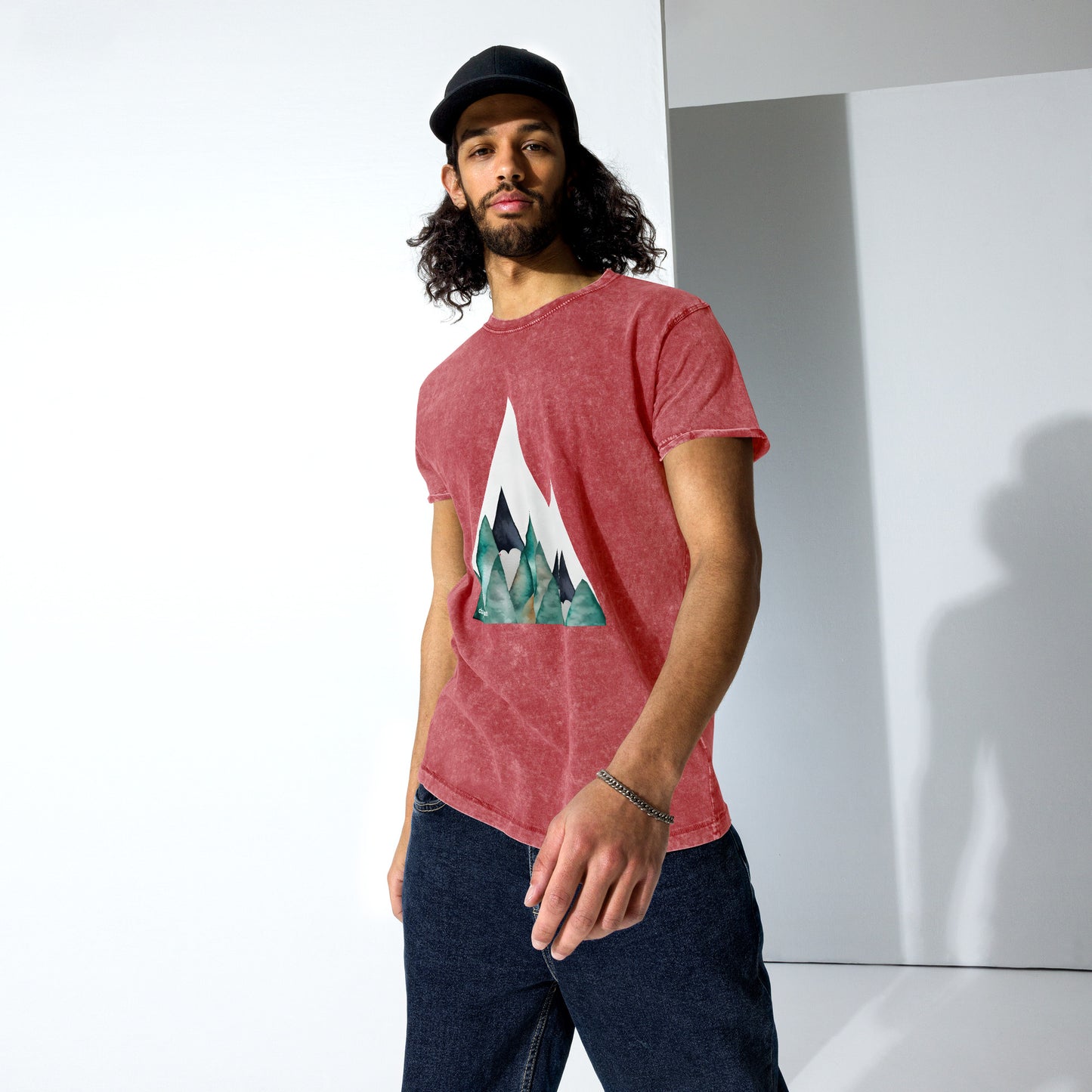 White Peak Green Mountains Acid Wash Denim Men's T-Shirt